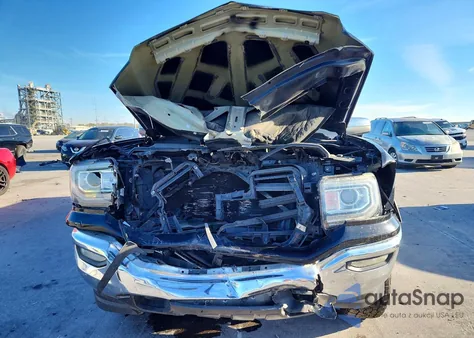 2017 GMC Sierra K1500 Slt z USA, uszkodzony, nr VIN 3GTU2NEC1HG384079